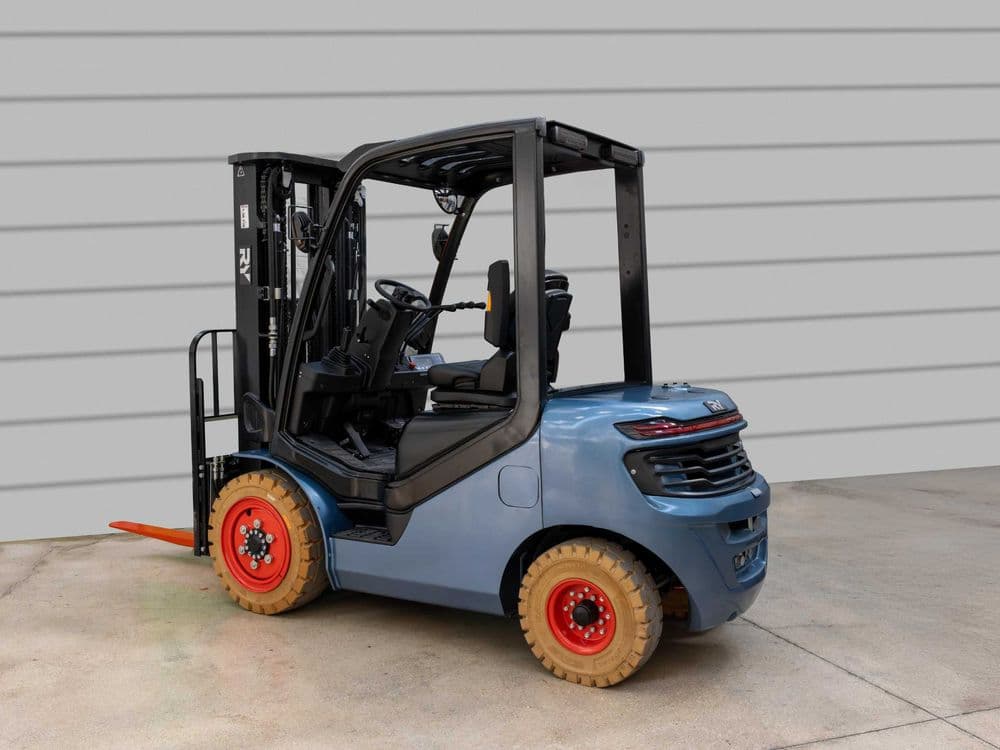 Вилочный электропогрузчик Royal Forklift 3 тонны Кара Kara — 6