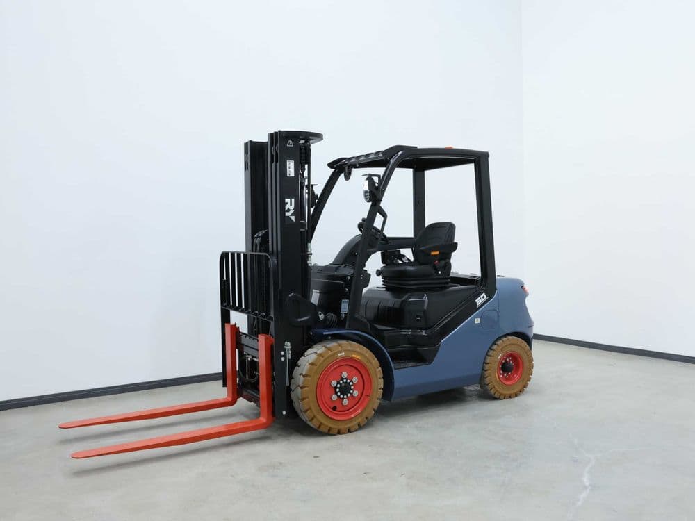 Вилочный электропогрузчик Royal Forklift 3 тонны Кара Kara — 7