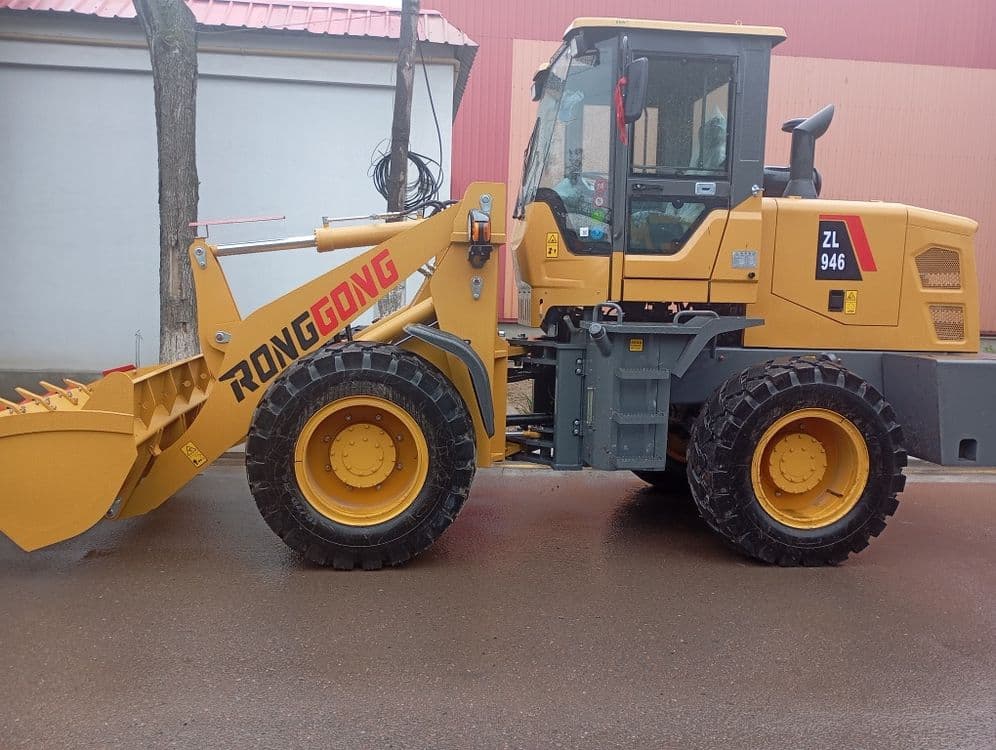 Фронтальный погрузчик 1,5куб XGMA946 — 2