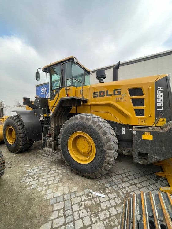 Погрузчик Карьерный 3.5 куб SDLG ( VOLVO) — 1