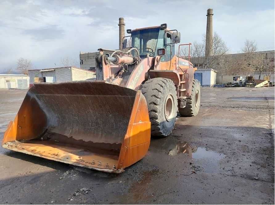 Фронтальный погрузчик DOOSAN DL450 — 1
