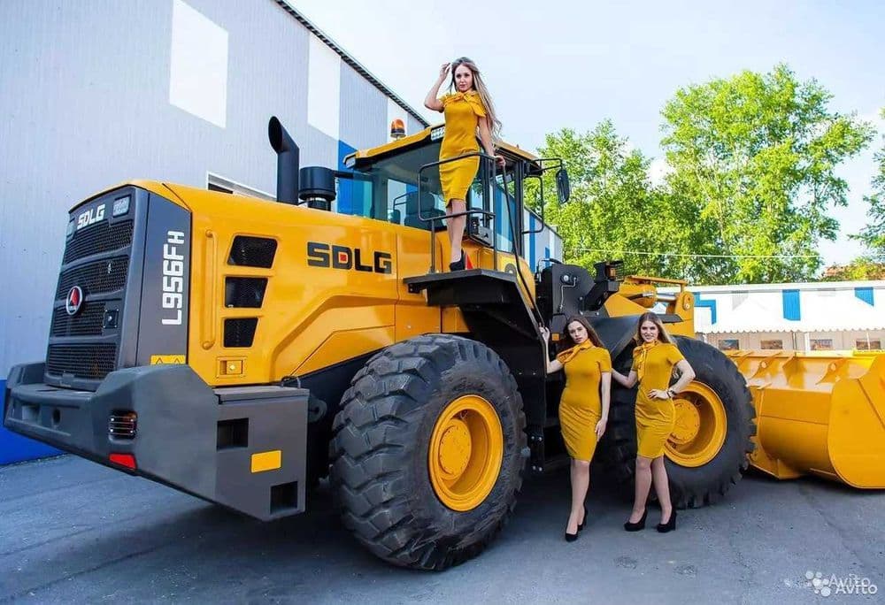 Фронталный погрузчик SDLG L956FH 3.2 куб есть в наличии — 1