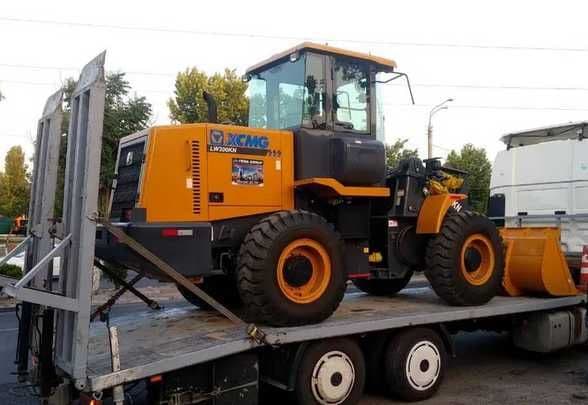 Фронтальный погрузчик XCMG LW300KN 1,8 M3 Джойстик Сотувда тайёр — 2