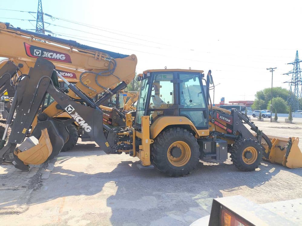 Экскаватор-погрузчик XC870KH(Разноколёсный) Стрела стандарт/удлинённая — 3