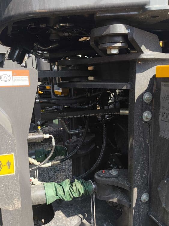 Фронтальный погрузчик XCMG-XC956 3.2m3 (Джойстик) — 5