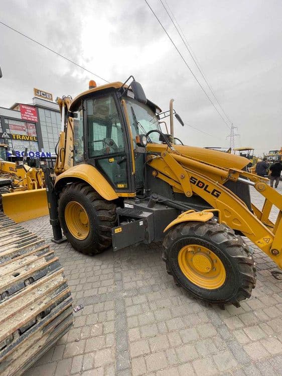 Экскаватор-погрузчик SDLG Е877F 1,0 куб в РАССРОЧКУ — 2