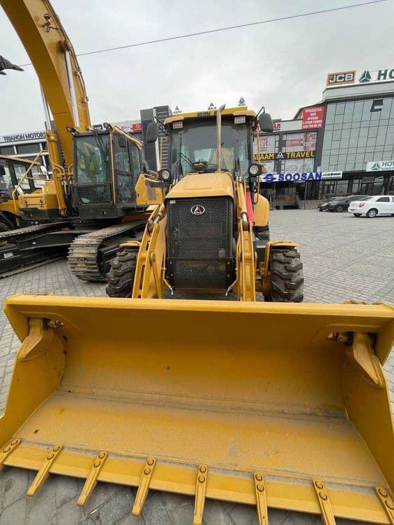 Экскаватор-погрузчик SDLG Е877F 1,0 куб в РАССРОЧКУ — 3