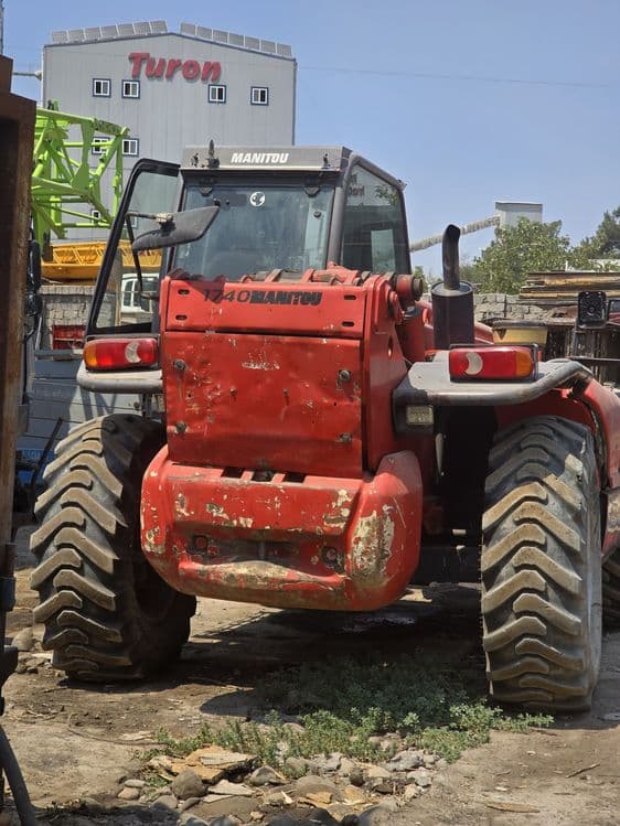 Manitou 1740 погрузчик телескопический сотилади — 4