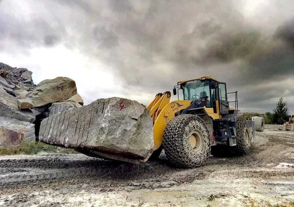 Фронтаный вылочный погрузчик  SDLG LFT26F есть с 22тон до 30тон — 3