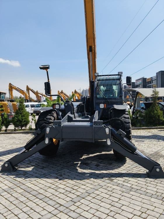 Telescopli pagruschik 18 metrli 5 tonna yuk kotaradi — 8