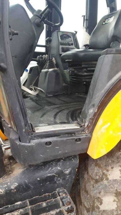 Экскаватор погрузчик JCB. — 3