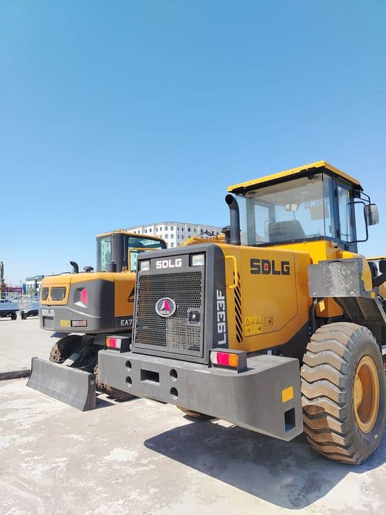 Фронтальный погрузчик SDLG L933F (1,8m³/ 2.1m³) Qarshi — 2