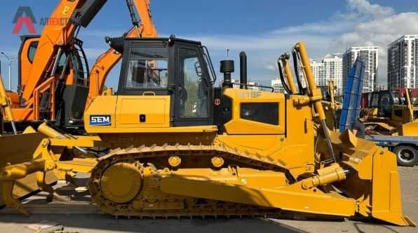 Гусеничный Бульдозер SEM CAT (BULLDOZER) 18/24/32 SEM 818/824/832 — 1