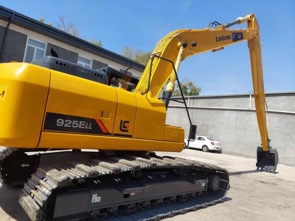 Uzun strelali ekskavator, 0.65 m³ — 2
