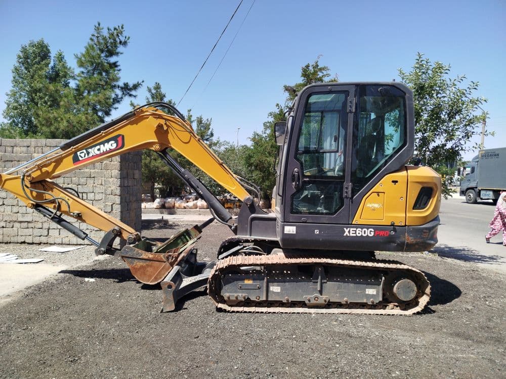 Экскаватор XCMG XE60G PRO (Б/У) в отличном состоянии — 4