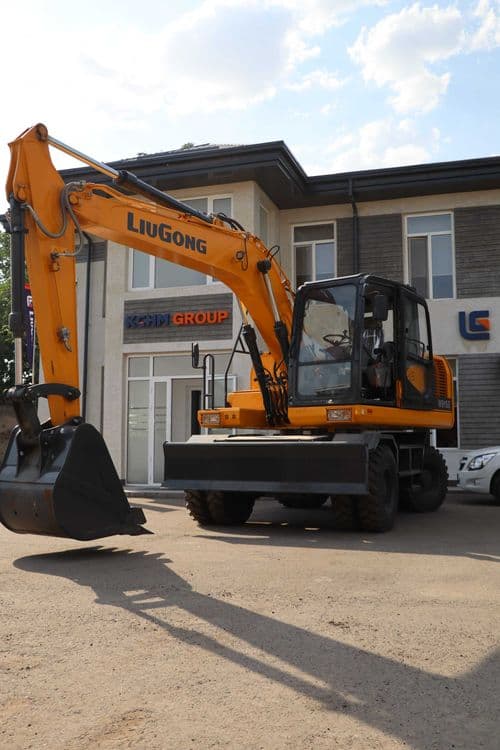 Колесный экскаватор Liugong W915E, Lizing/Kredit — 1