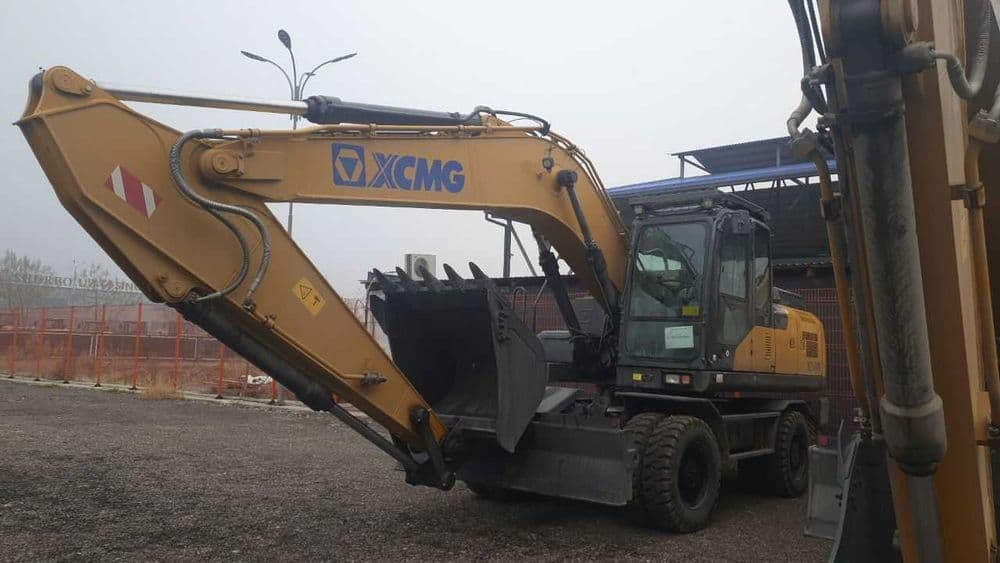 Экскаватор колесный XCMG XE210WD в наличии 1 куб — 4