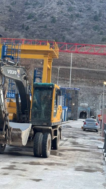 Экскаватор сотилади Волва 145 — 1