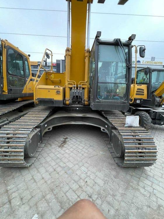 Карьерный Экскаватор E6215H 1.2куб  SDLG (VOLVO) — 1