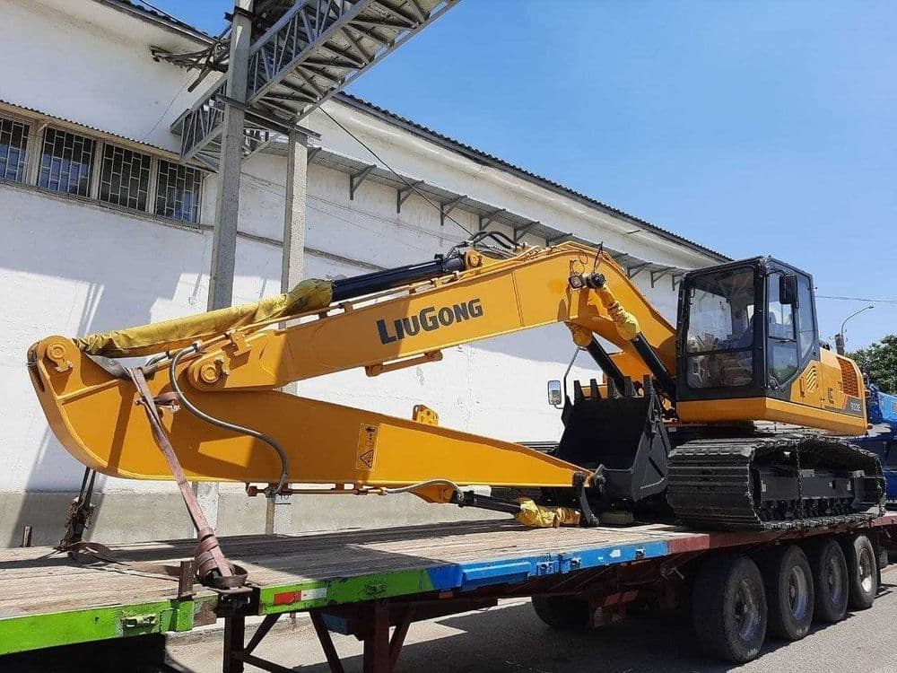 Гусеничный Экскаватор / Ekskavator LiuGong CLG922Ell, 0.65 m³. — 1