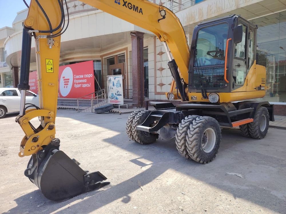 Экскаватор 0,3кублик 85 талик мотор аппарат — 2
