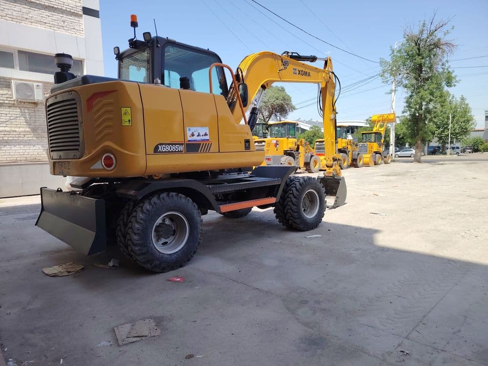 Экскаватор 0,3кублик 85 талик мотор аппарат — 4