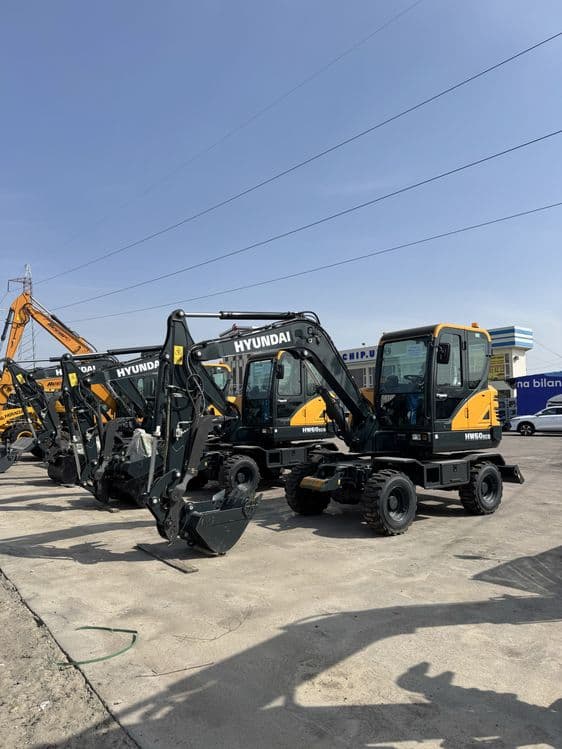 Hyundai HW60 мини экскаватор сотувда таййор — 1