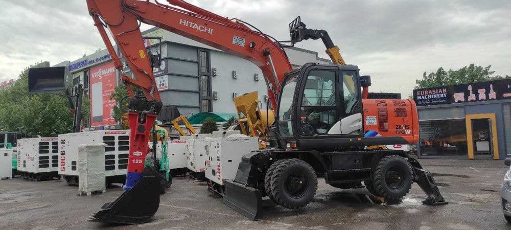 Колесный экскаватор Hitachi ZX170W-5A — 3