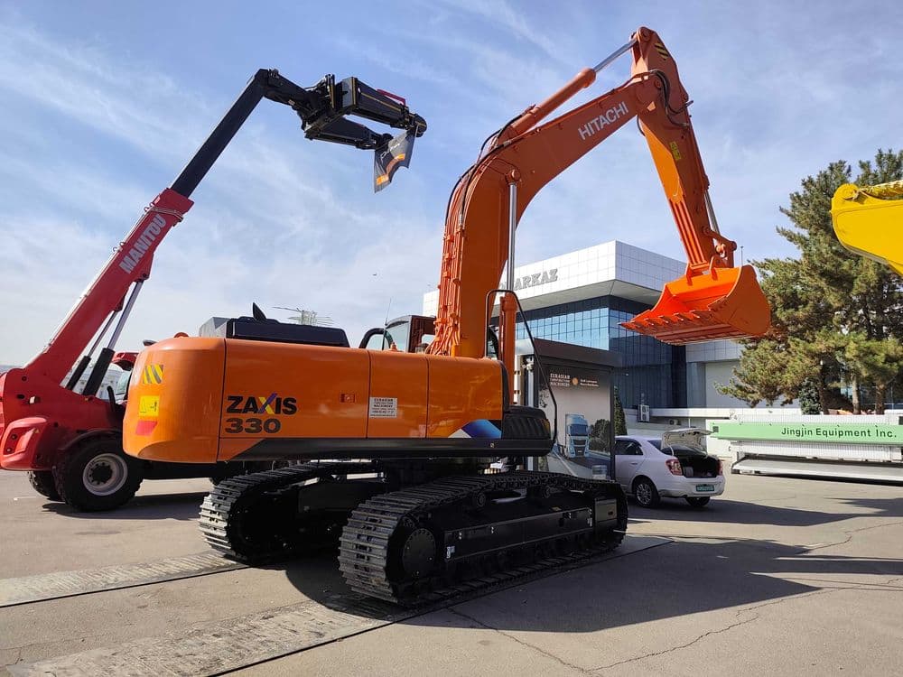 Гидравлический экскаватор Hitachi ZX330-5A — 3
