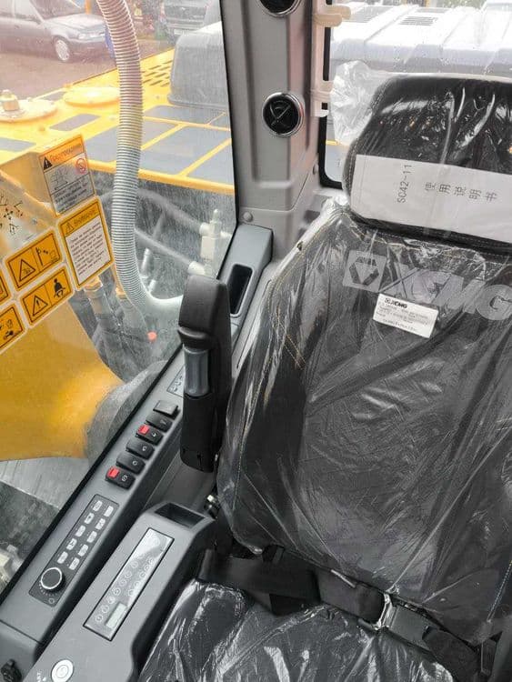 Колёсный экскаватор XCMG-XE210WD(1м3) — 4