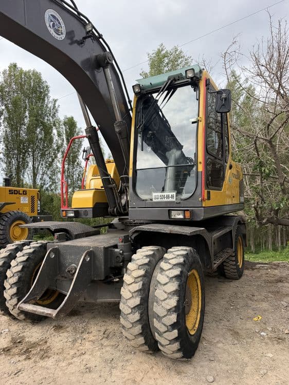 Volvo 145 ekskavator — 3
