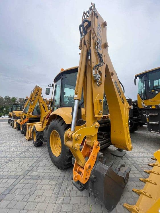 Погрузчик экскаватор SDLG B877F — 2