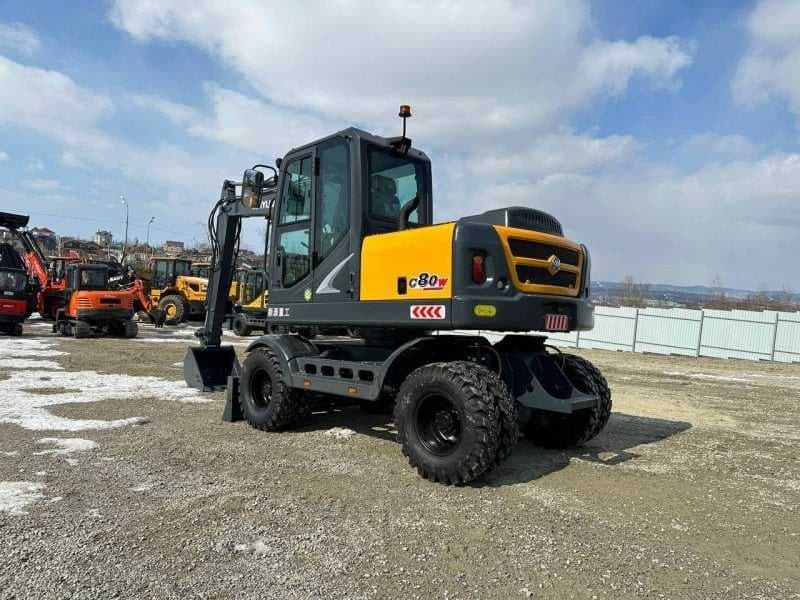 Экскаватор XINYUAN С80W — 3