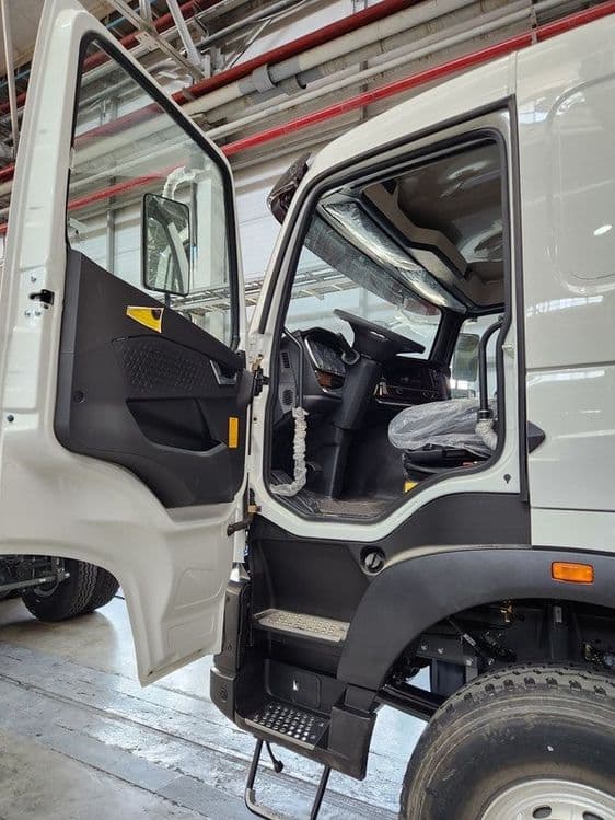 Миксер (Автобетономиксер) HOWO-T7S 6x4 - 10 куб.м — 8