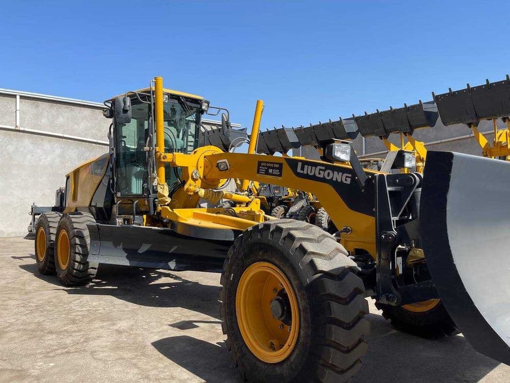 Автогрейдер  LiuGong 4180D  LiuGong от официального представителя — 2
