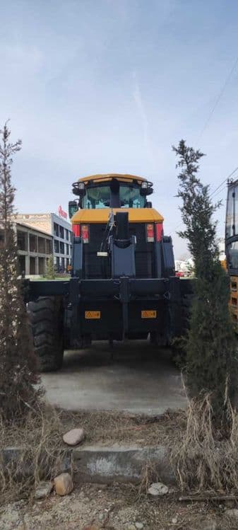 Америка сифатида автогрейдер истаганларга CLG4180D таклиф киламиз! — 4