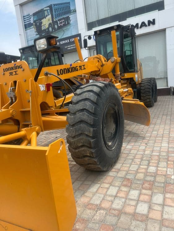 Avtogreyder LG1185 modeli tayyor — 2