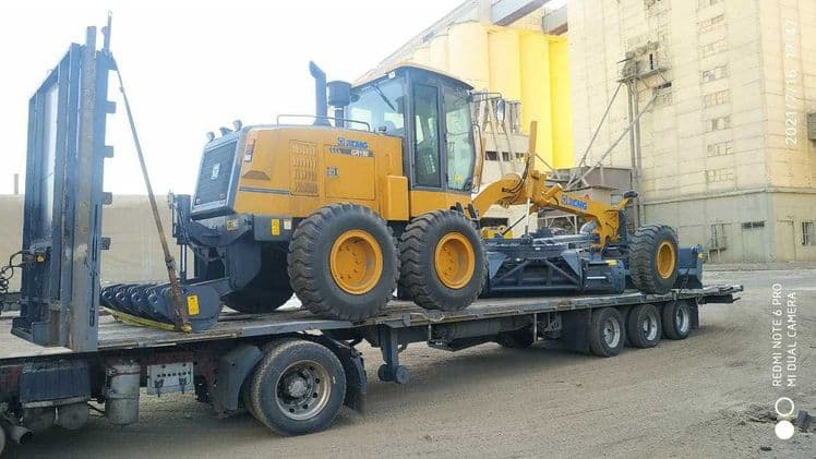 Автогрейдер XCMG GR 180 (Омборхонада тайёри мавжуд) — 2