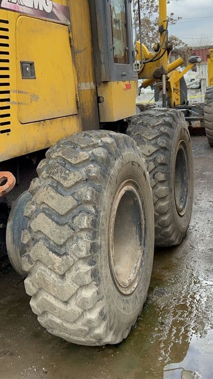 ГРЕЙДЕР XCMG 180GR 24 тн йил 2010 — 5