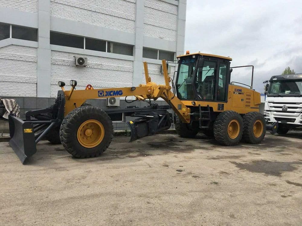 Автогрейдер XCMG GR 180 — 2