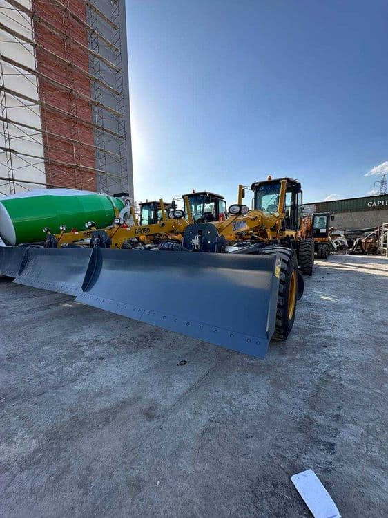 Грейдер XCMG GR 180 — 2