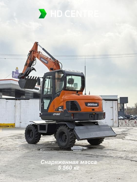 Koreya ekskavatori DOOSAN DX60W — 2