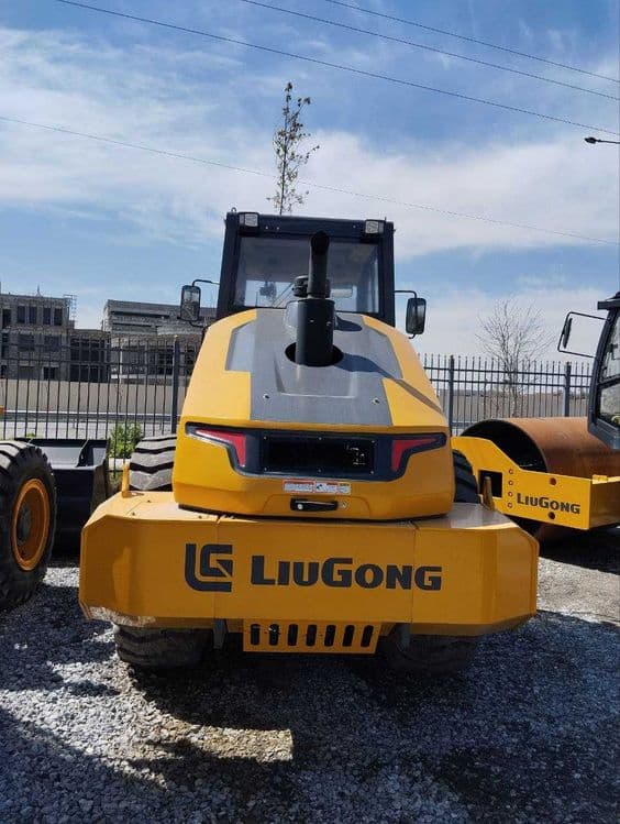 Йул каток LiuGong 16 тонн, вибрация механизмига 10 минг соат кафолат — 1