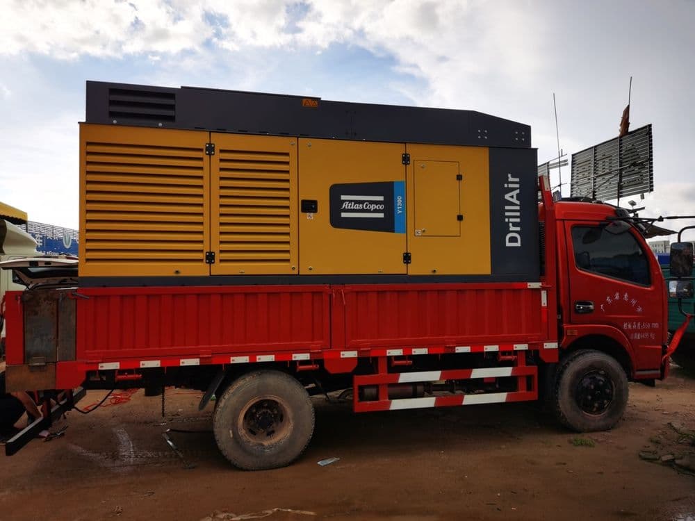 В НАЛИЧИИ !98Сотилади: Компрессор  Atlas Copco 15/35 бар Модель: Y1300 — 3