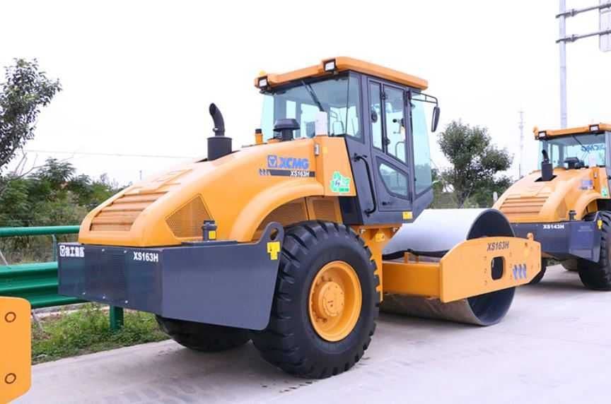 Одновальцовый грунтовый виброкаток XCMG XS163H — 2