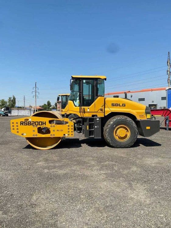 Одновальцовый каток SDLG RS8200H — 2