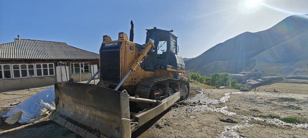 Продам бульдозер SHANTUI SD 22 в идеальном состоянии — 1
