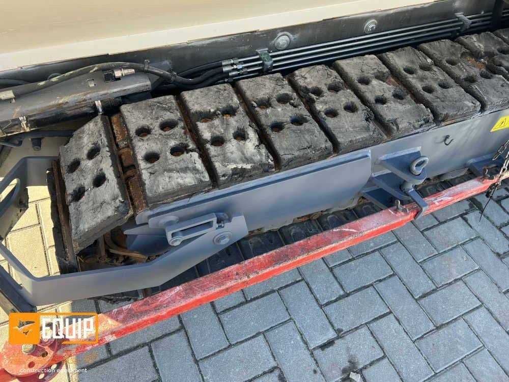 асфальтоукладчик Dynapac SD2500CS — 6