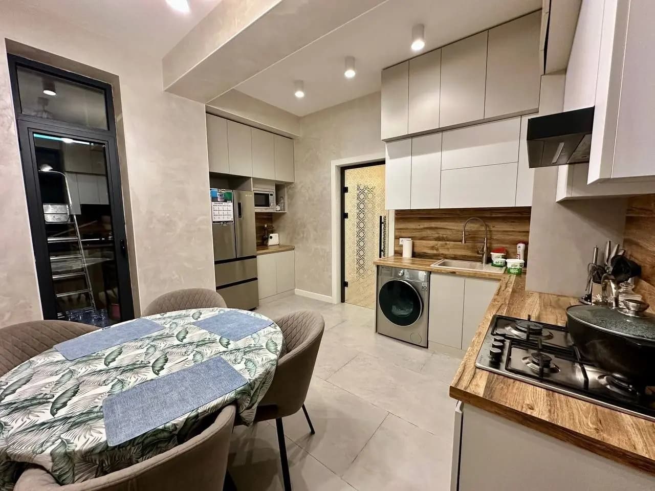 V5735 ПРОДАЕТСЯ 3/2/4 НОВОСТРОЙКА  на: Авиагородок # — 1