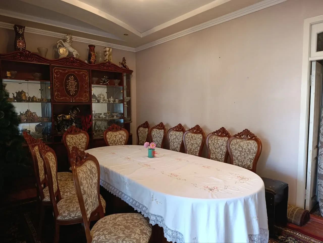 Ҳовли сотилади — 2